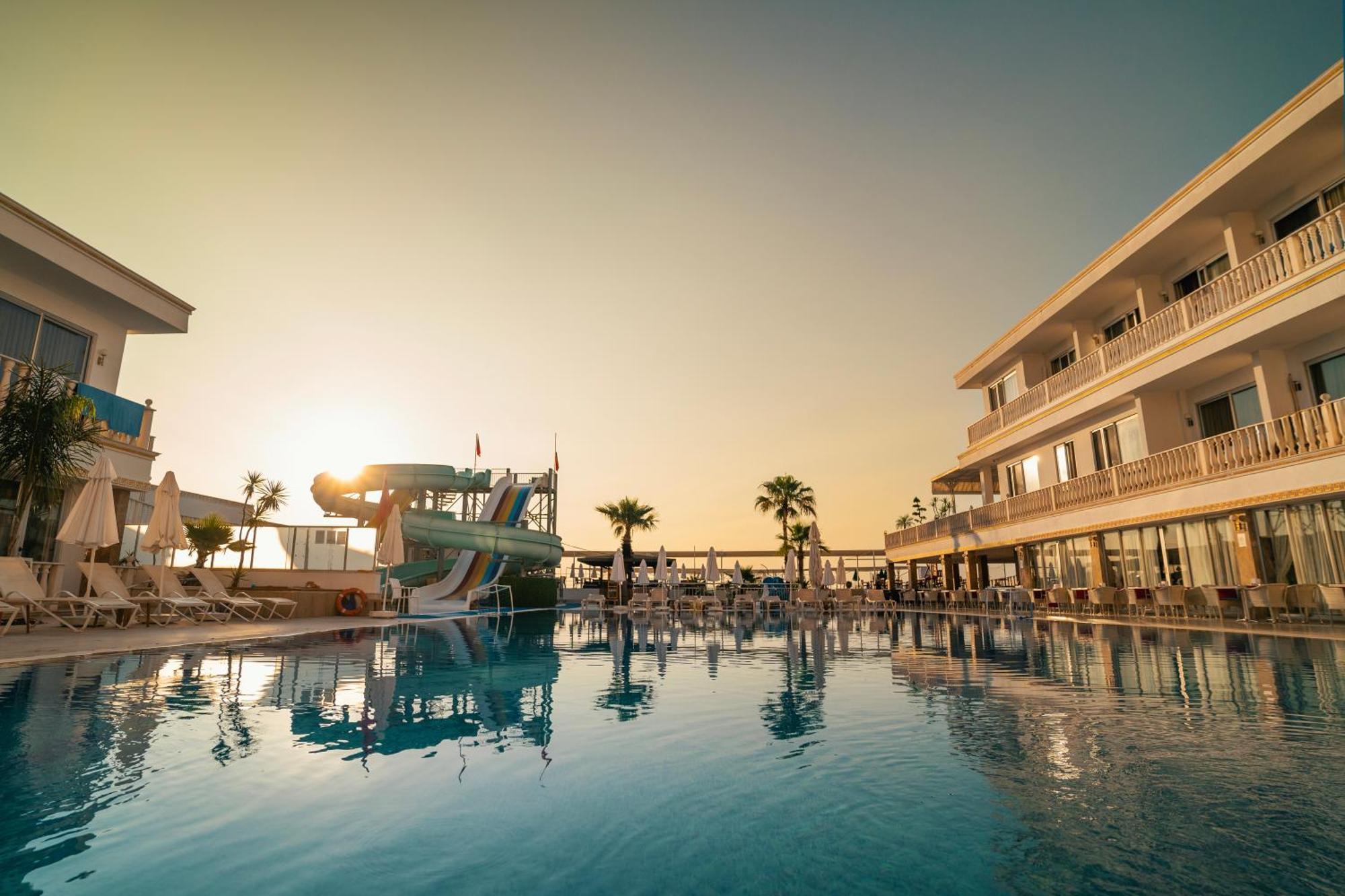 Sl La Perla Hotel Kemer Antalya Kültér fotó